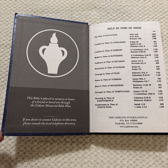 Holy Bible Placed by the Gideons In Memory Edition Prayer Hardcover Blue - Picture 3 of 11